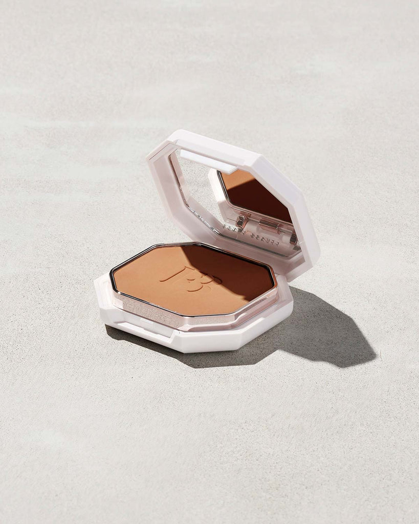 Pro Filt'r Soft Matte Powder Foundation — #300