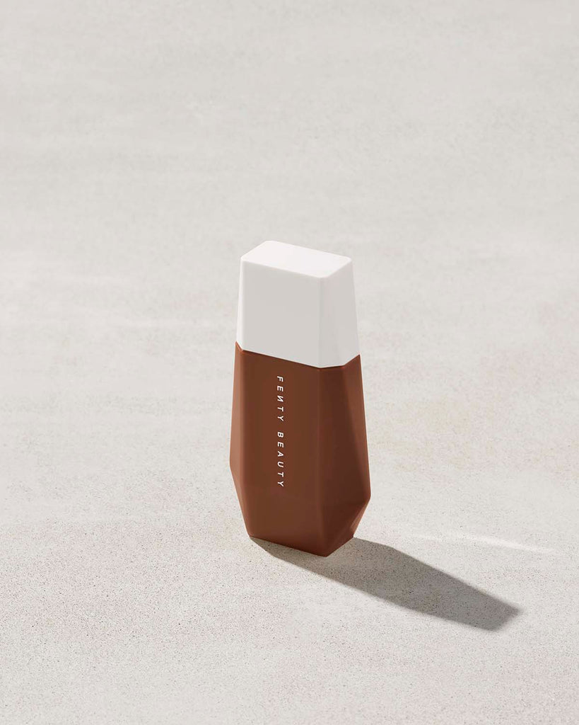 Eaze Drop Lightweight Blurring Skin Tint — 22