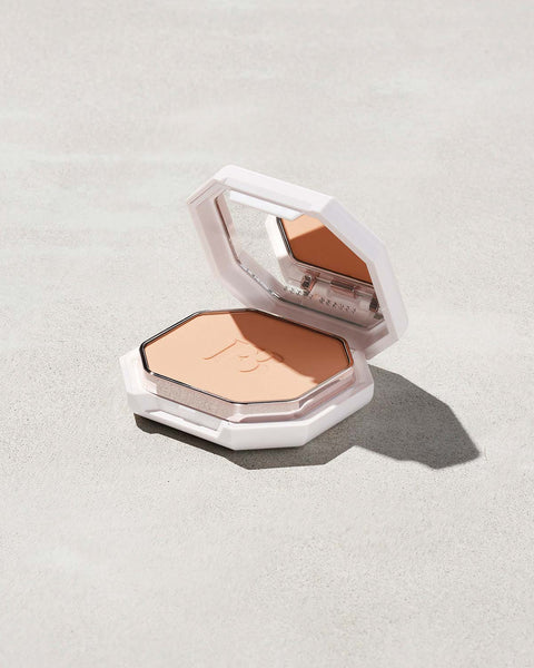 Pro Filt'r Soft Matte Powder Foundation — #180