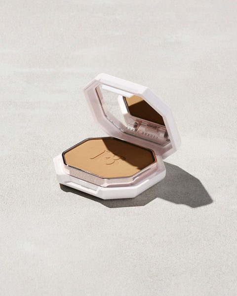 Pro Filt'r Soft Matte Powder Foundation — #235