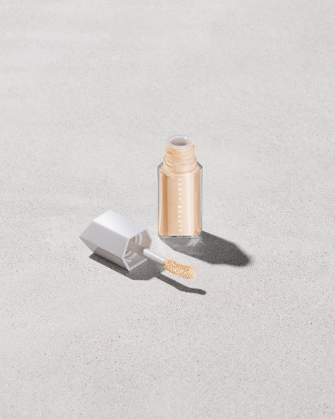 We're Even Hydrating Longwear Concealer — 160W